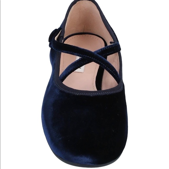 Miu Miu VELVET CROSS STRAP BALLERINA FLATS - Picture 6 of 9